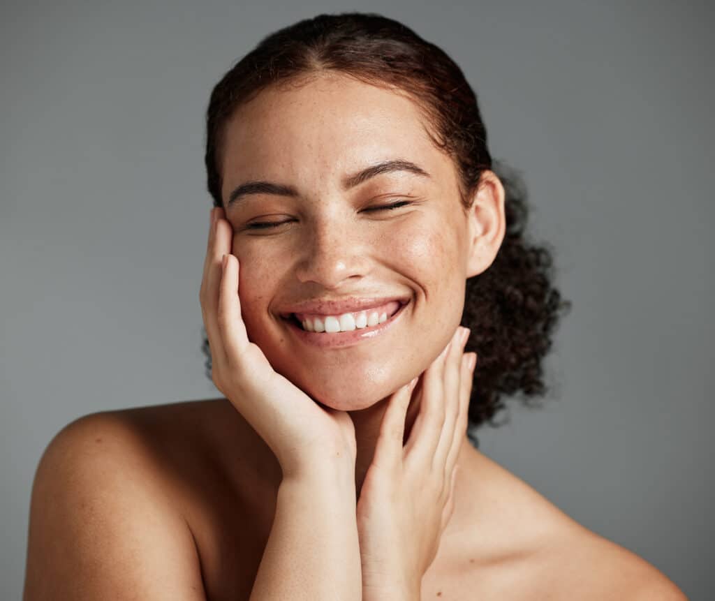 Woman with clear skin from Aerolase laser therapy for acne in Grapevine, TX